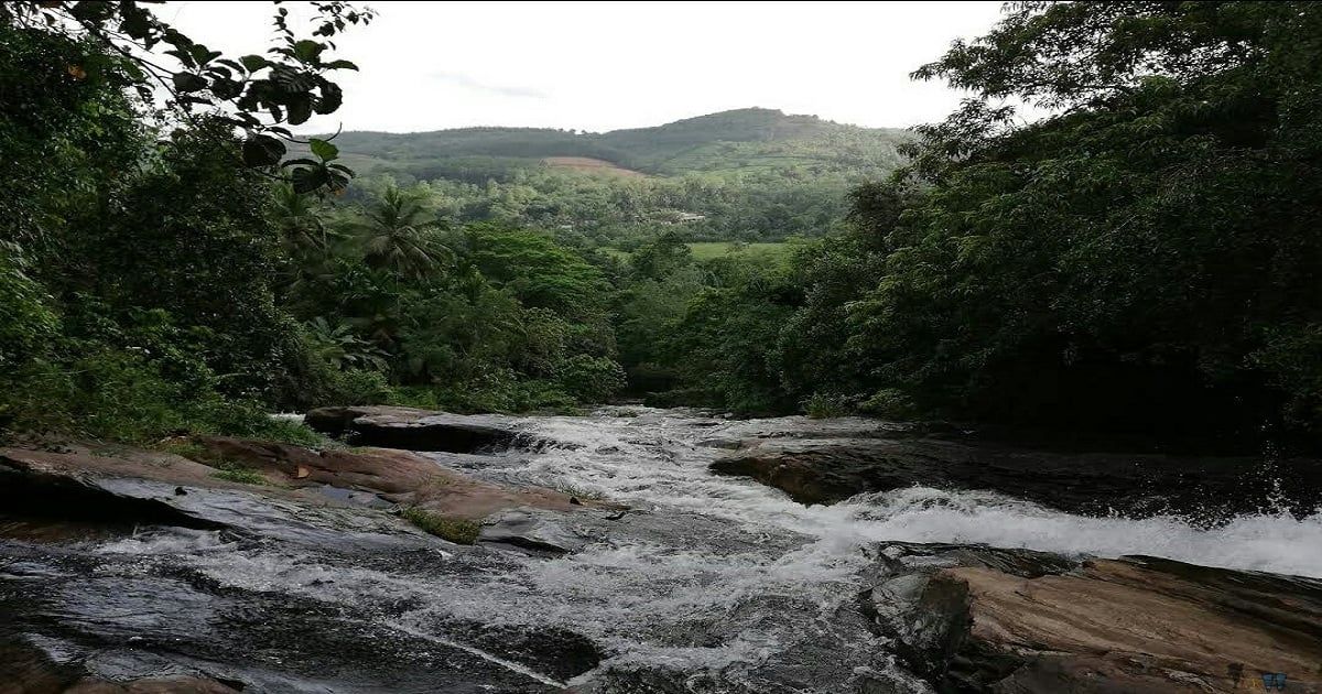 Goraka Ella Waterfall